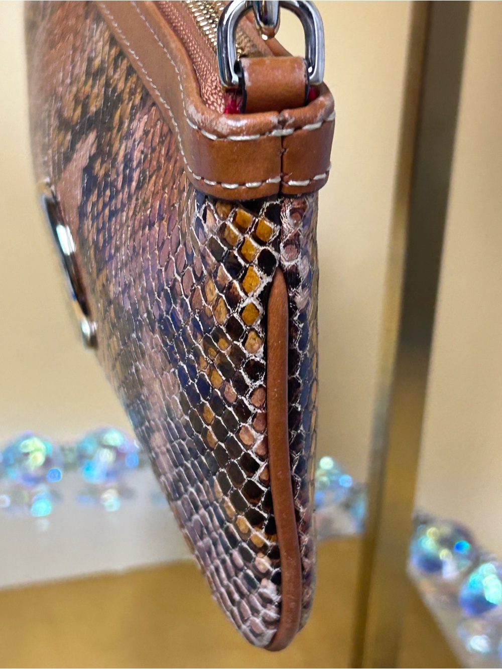 Dooney & Bourke Brown Snakeskin-Print Wristlet Approx. 7 x 4 - Picture 4 of 15
